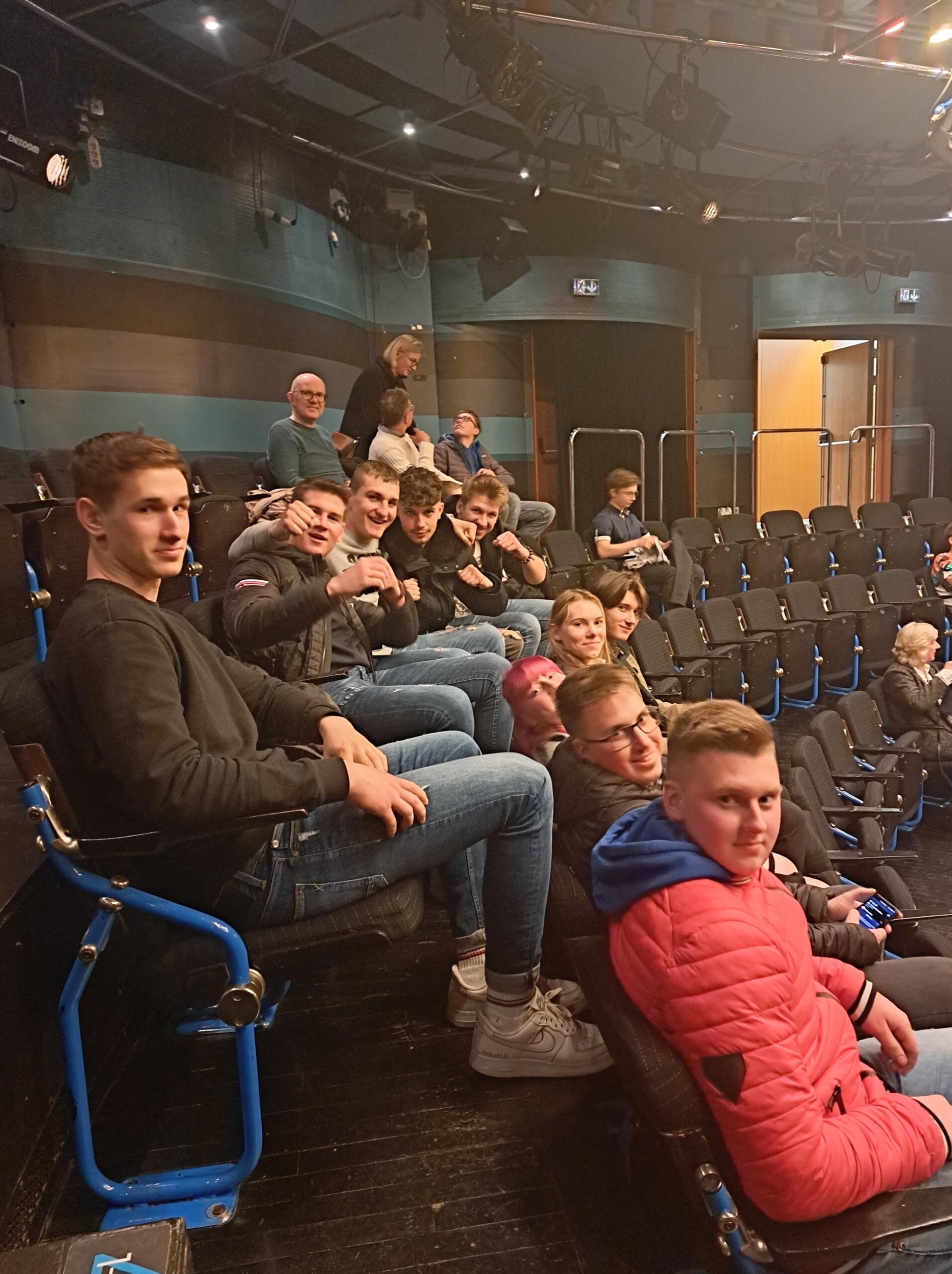 20230404_165156 20230404_165156