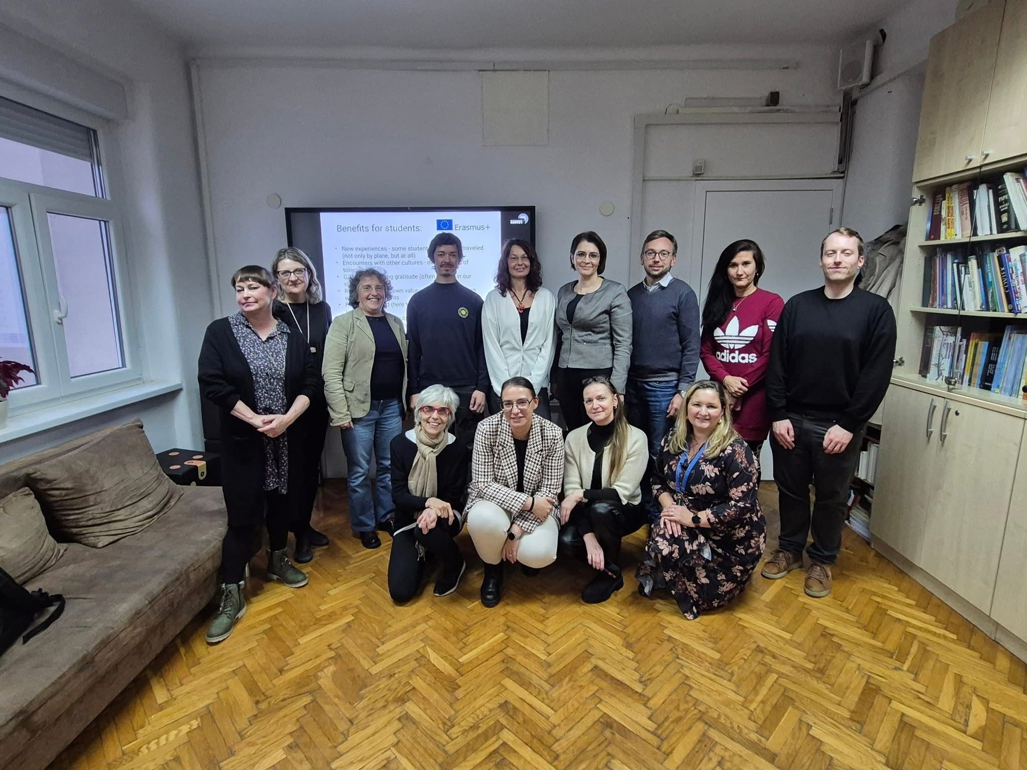 1000026852 1000026852