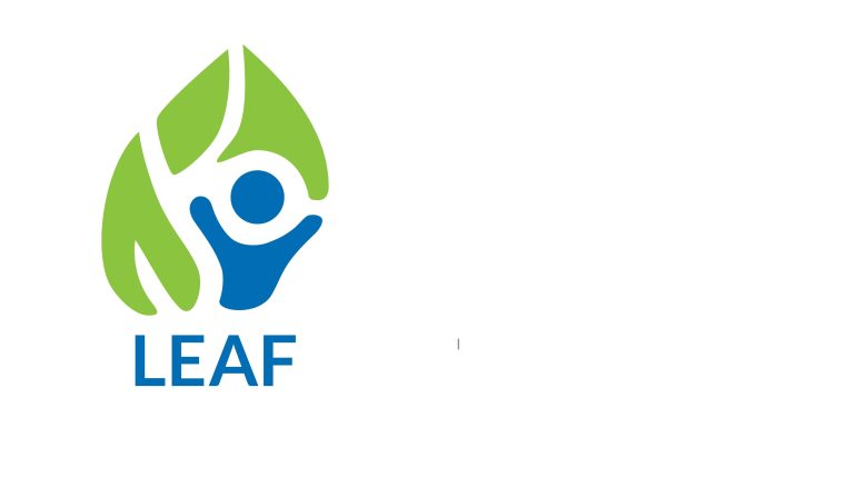 Logotip programa LEAF z zelenim listom in modro figuro.