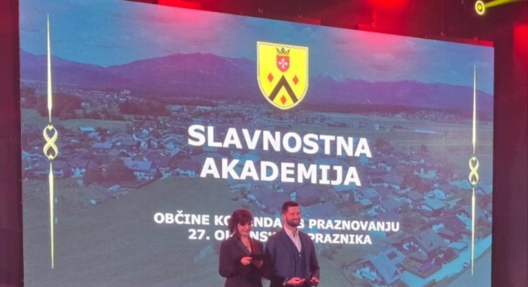 Vabilo na slavnostno akademijo občine ob občinskem prazniku.